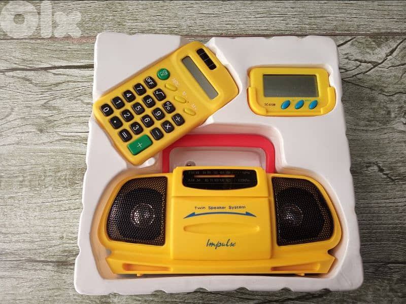 amazing 90's radio set 0