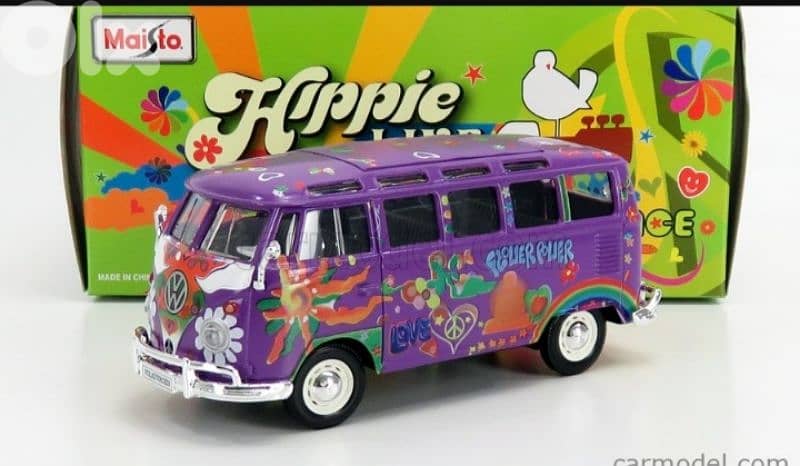 Volkswagen Van "Samba" diecast car model 1:24. 4