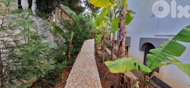 L11373-Guest House with a Pool for Rent in Batroun