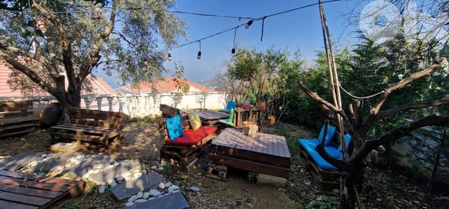 L11373-Guest House with a Pool for Rent in Batroun