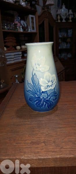 antique 4
