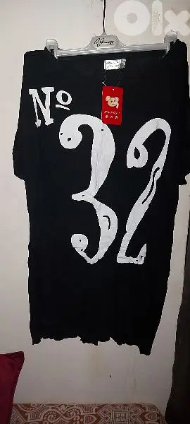 للبيع تيشرت