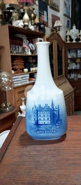 antique 0