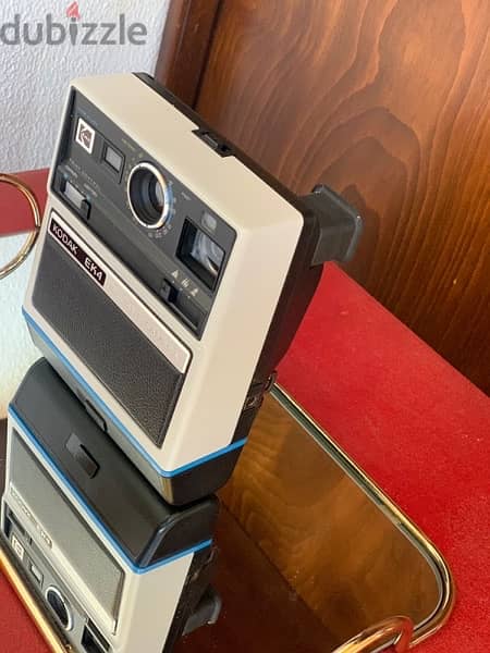vintage instant camera kodak EK4 4