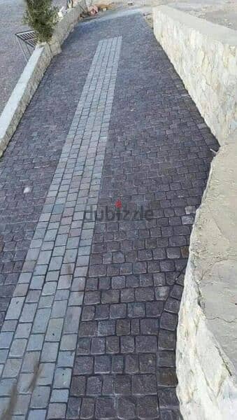 حجر بازلت أسود 0