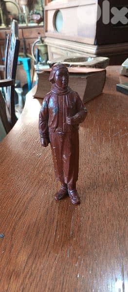 antique 3