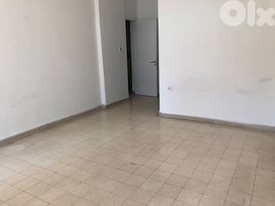 L11606-300 SQM Apartment for Rent in Gemmayze