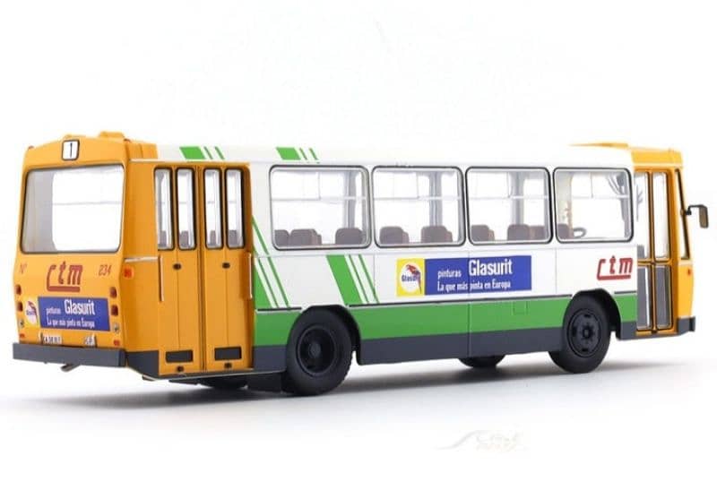 Pegaso 5062A diecast Bus model 1;43. 5