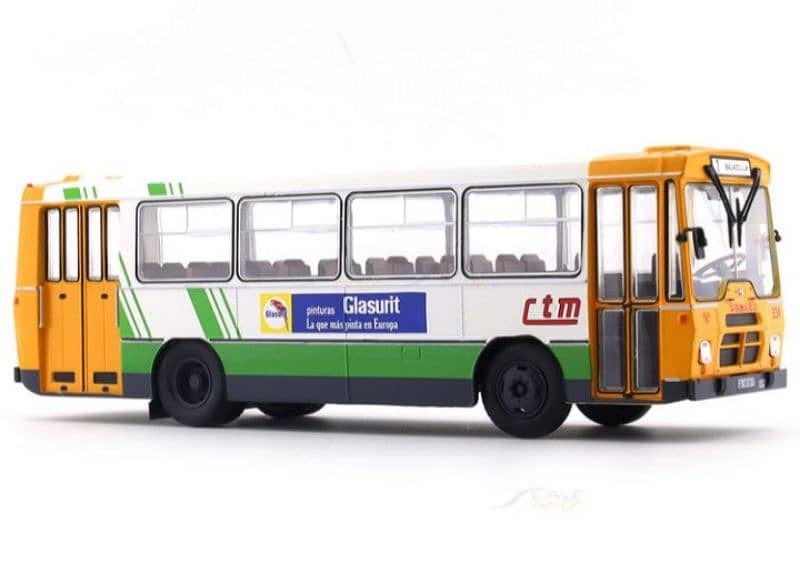 Pegaso 5062A diecast Bus model 1;43. 7