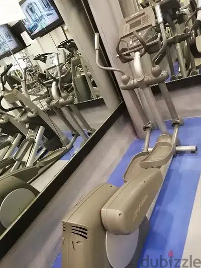 like new ellypticall life fitness made in USA 71547836