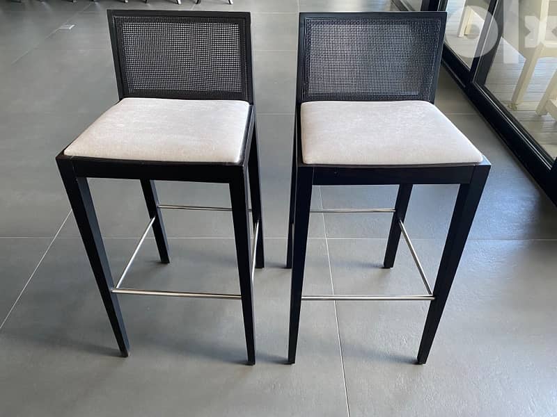 2 bar chairs كراسي بار 0