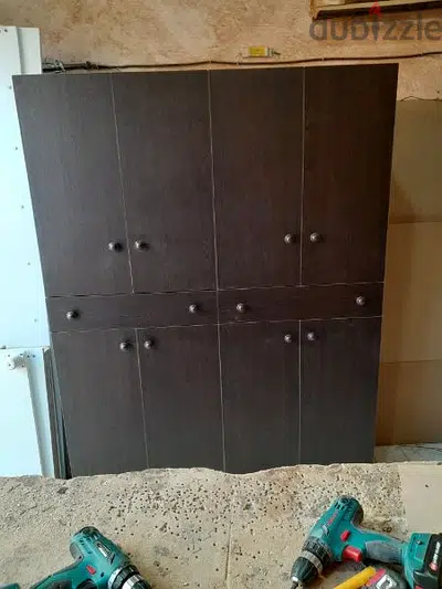 خزانة أربع درف طبقين