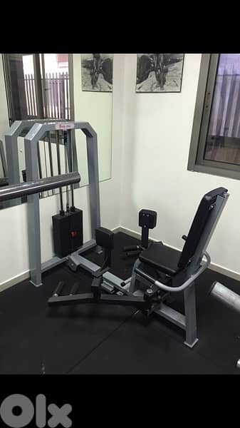 gym machine in very good condition we have also all sports equipment 6