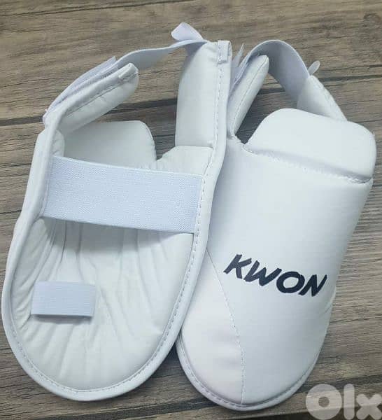 karate & Taekwondo foot protector 0