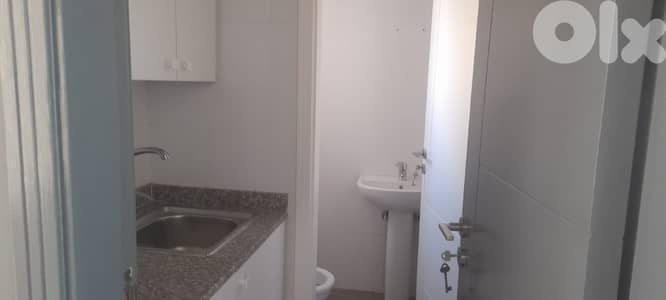 85 Sqm | Office for Rent in Dekwaneh مكتب للاجار في الدكوانة