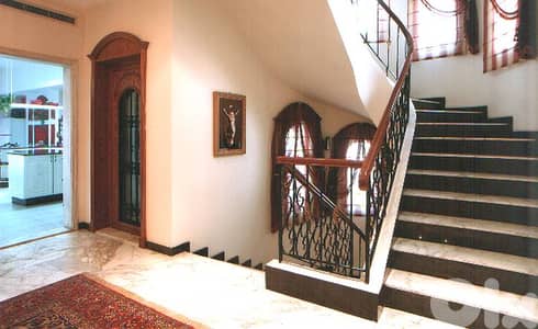 L11666-Wonderful Furnished Villa With Garden And Pool For Sale In Adma