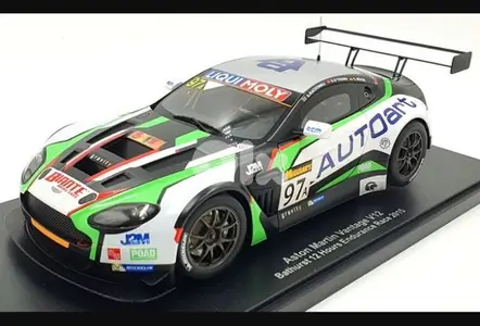 Aston Martin Vantage V12 diecast car model 1;18.