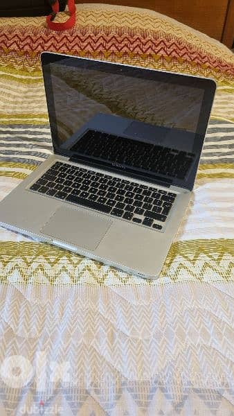 Macbook Pro i5 8GB SSD 0