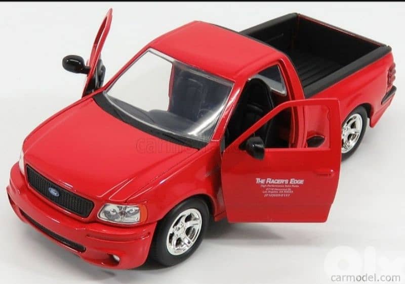 Ford F150 SVT Lighting (Fast & Furious) diecast car model 1:24. 5