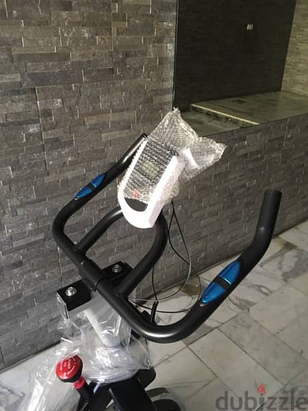 spinning bike new in box heavy duty best quality 6