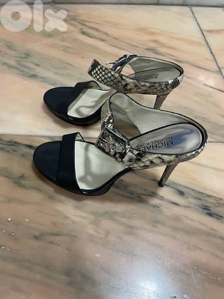 Michael kors sandal 3