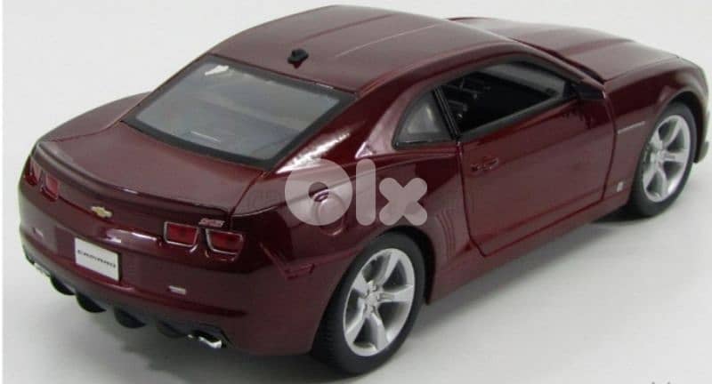 Camaro SS (2010) diecast car model 1;18. 2