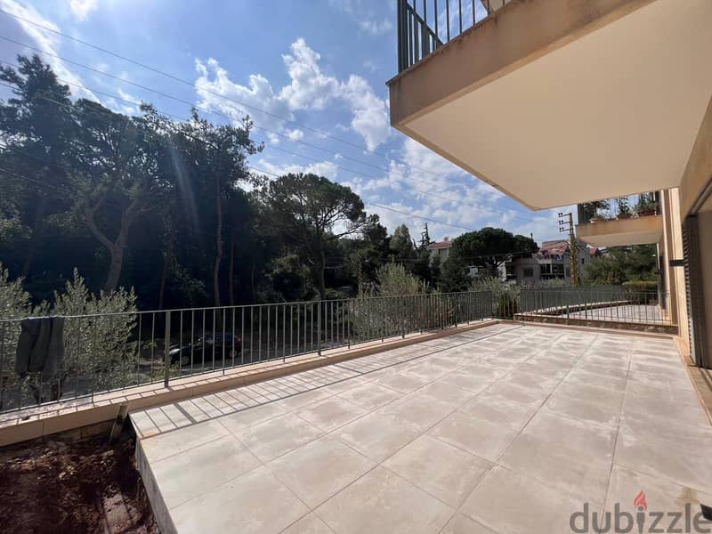 Luxurious Apartment+ Garden for For Rent  in Baabdat 0