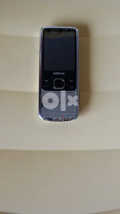 NOKIA 6700 classic