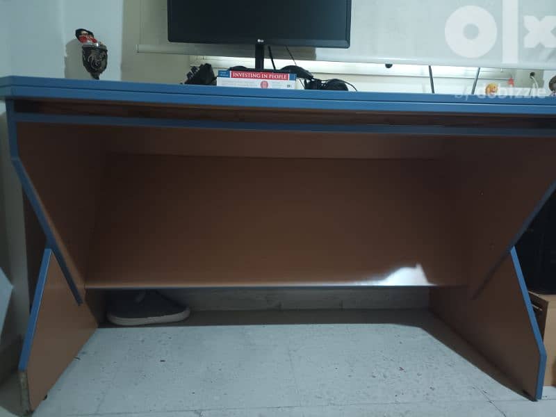office desk 2