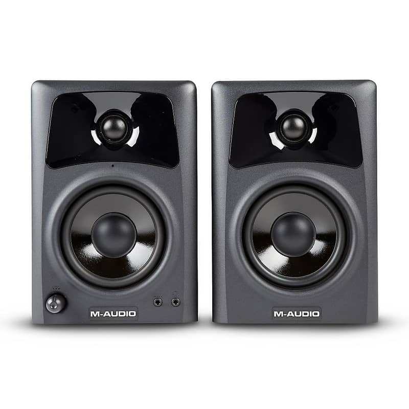 M-Audio AV42 monitors 0