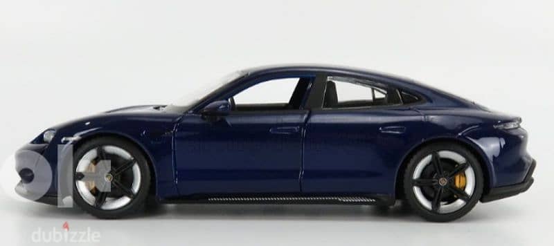 Porsche Taycan Turbo S  diecast car model 1:24. 1
