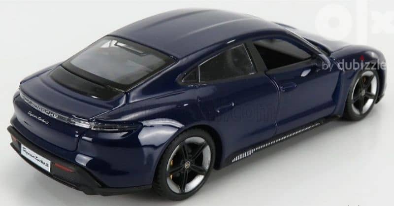 Porsche Taycan Turbo S  diecast car model 1:24. 2