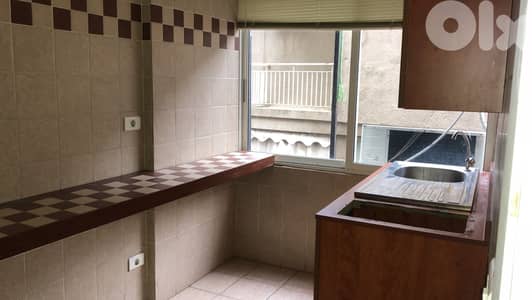 L11771- A 150 SQM Office for Rent in Badaro