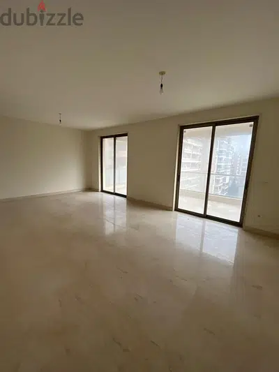 City Skyline Apartment for sale in Mazraa منظر أفق المدينة - شقة للبيع