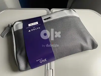 TUMI (original) - New Wallet - Amenity Purse - Pouch - Bag 22cmx15cm