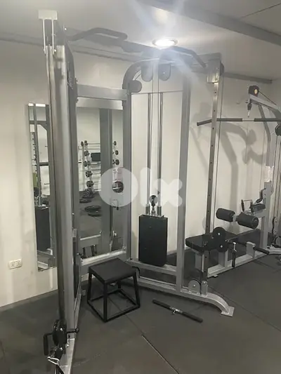 Cross cable machine