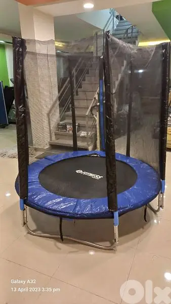 trampoline ( 6 ft. 180cm)