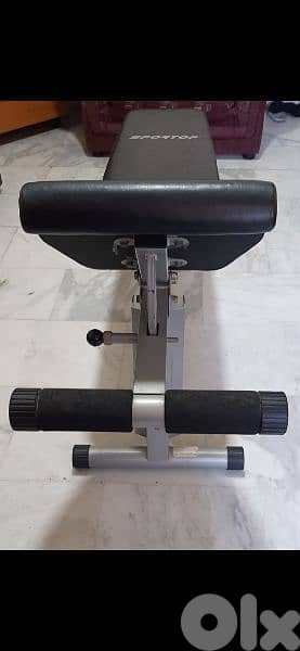bench & weights  & 3 axe like new شبه جديد 5