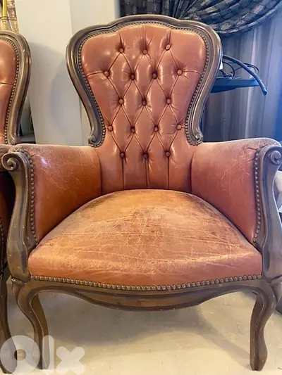 2 sofas chesterfield