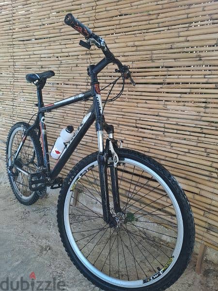 TREK 26" 2