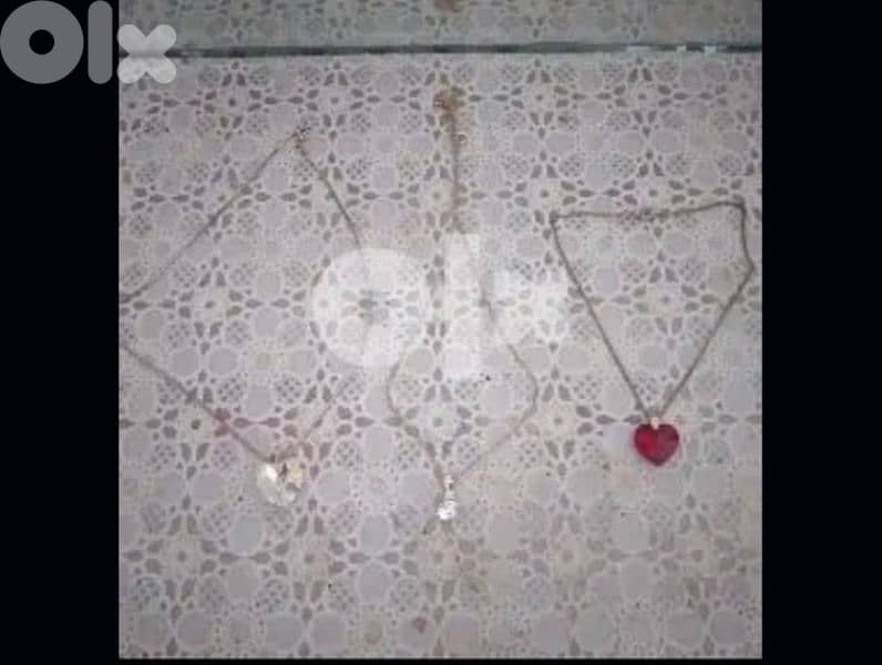 necklace pick 16