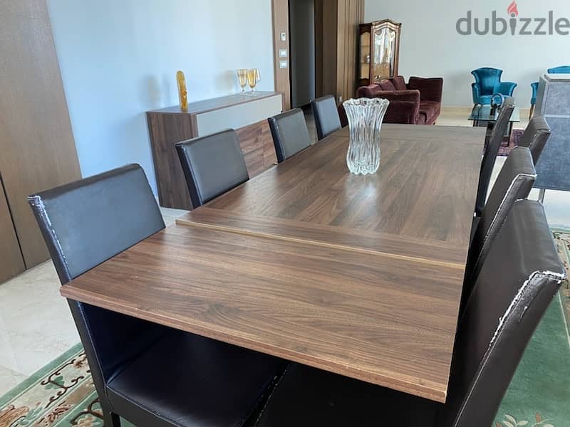 dining room 0
