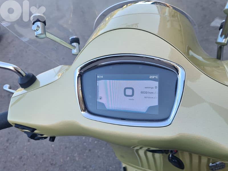 vespa 75th anniversary (Original 75th anniversary) 5
