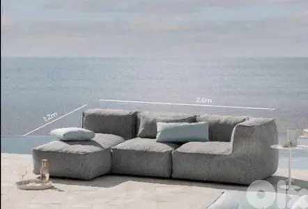 outdoor  corner f1