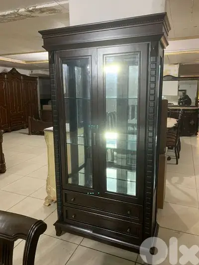 فاترينة كريستال درفتين