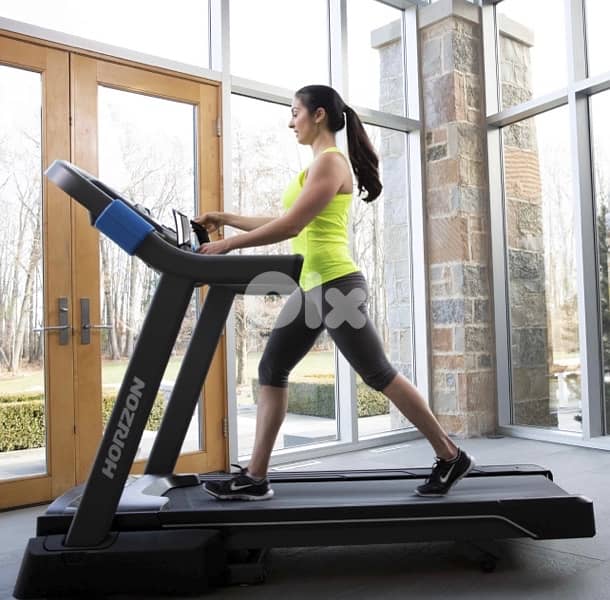 Horizon 7.0 AT Treadmill 3