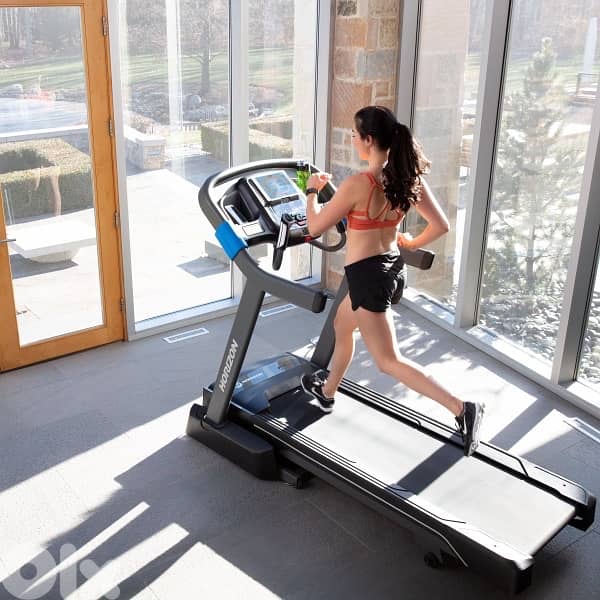 Horizon 7.0 AT Treadmill 7