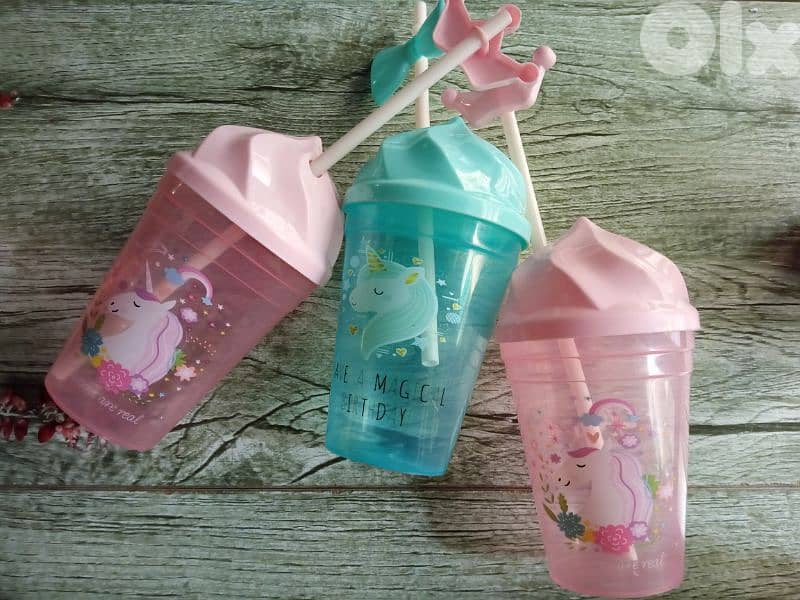 kids water bottles cups and straws 4