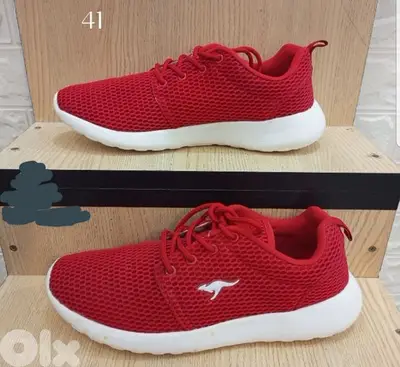 Kangaroos shoes size 41