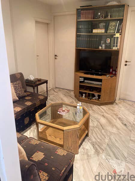 Living room 0